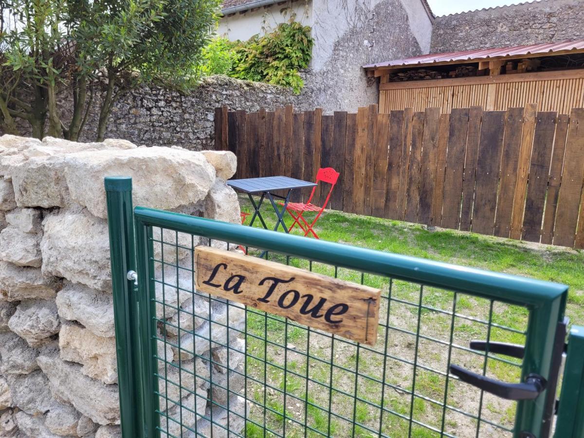 Gite La Toue Saint-Dyé-sur-Loire Buitenkant foto